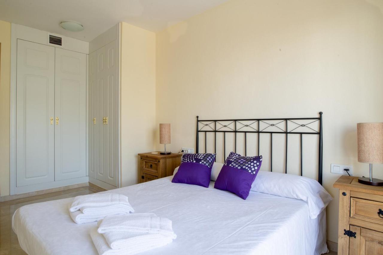 2261-Superb Apt On The Beach, On Duquesa Harbour มานิลบา ภายนอก รูปภาพ