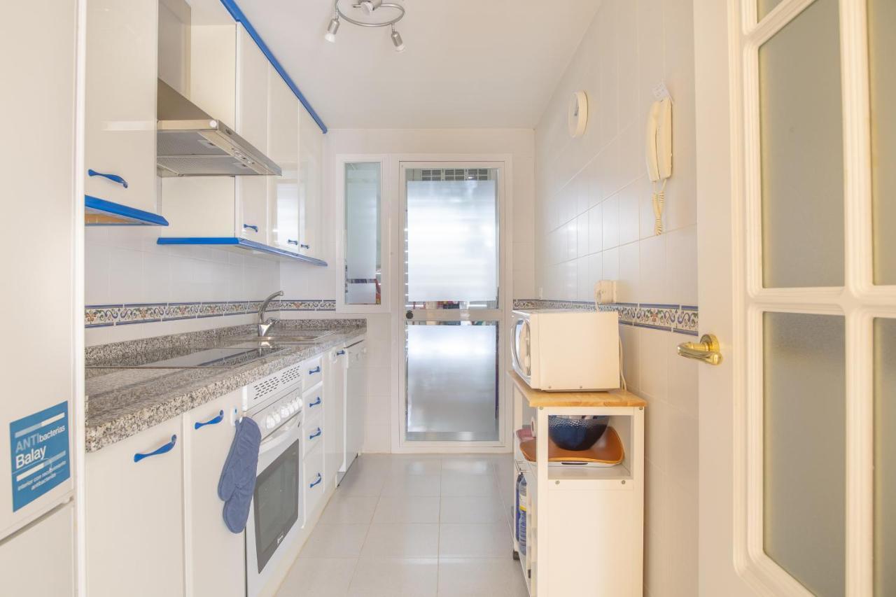 2261-Superb Apt On The Beach, On Duquesa Harbour มานิลบา ภายนอก รูปภาพ